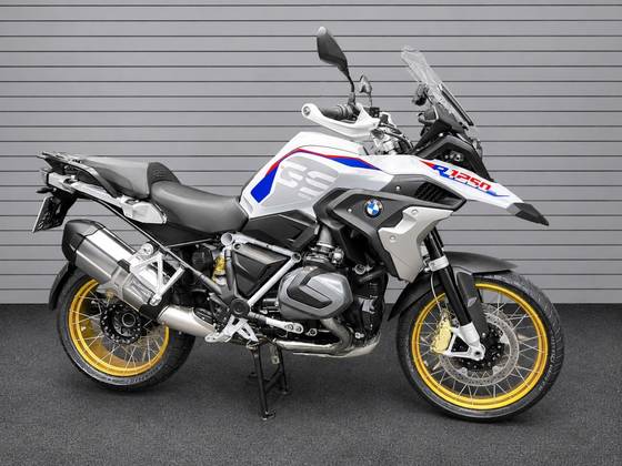 BMW R 1250 GS ADVENTURE PREMIUM RALLYE BMW R 1250 GS ADVENTURE PREMIUM RALLYE